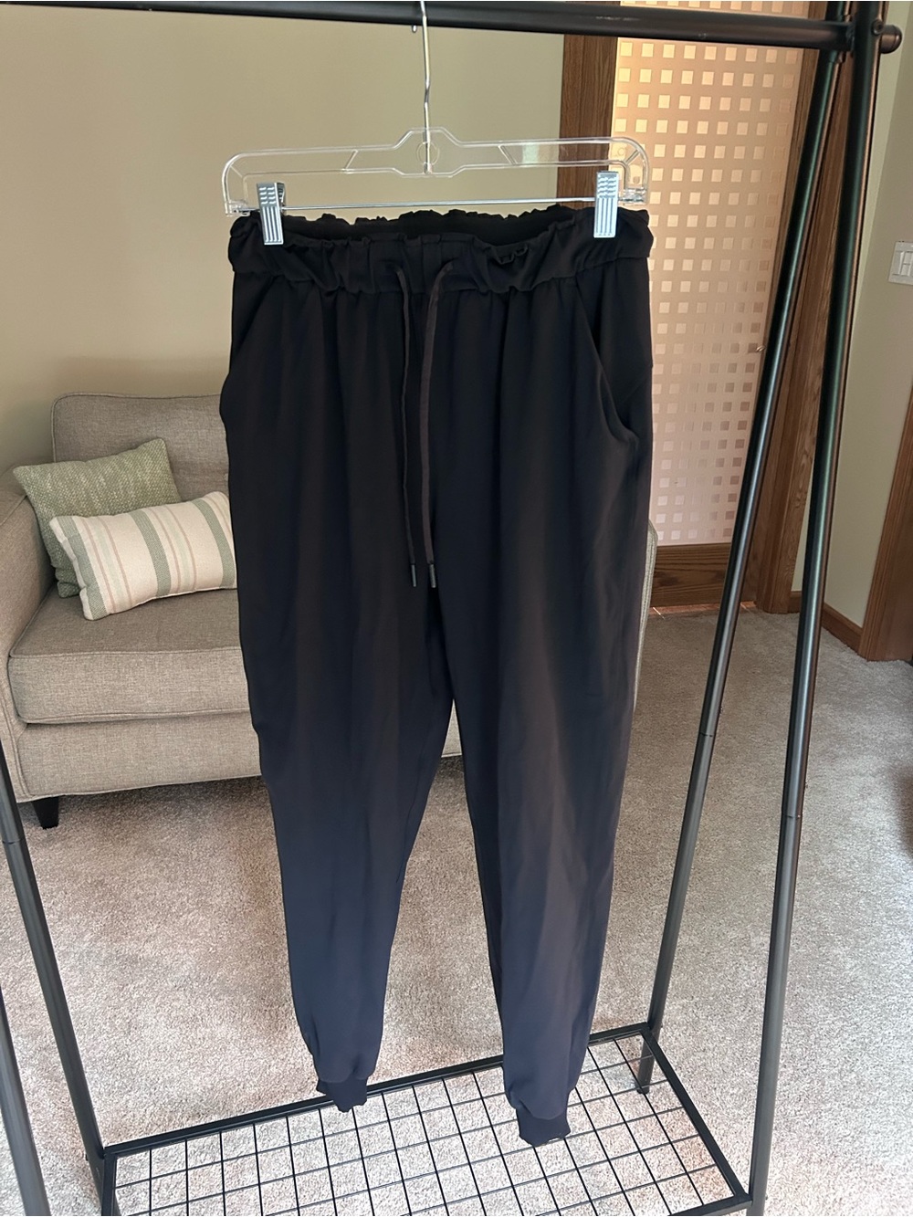 lululemon athletica women’s Black Drawstring Joggers
